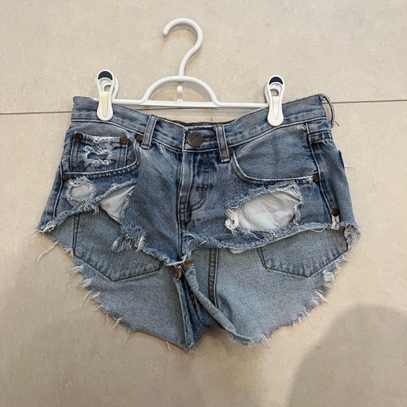 One teaspoon shorts size 22 - Picture 2 of 5